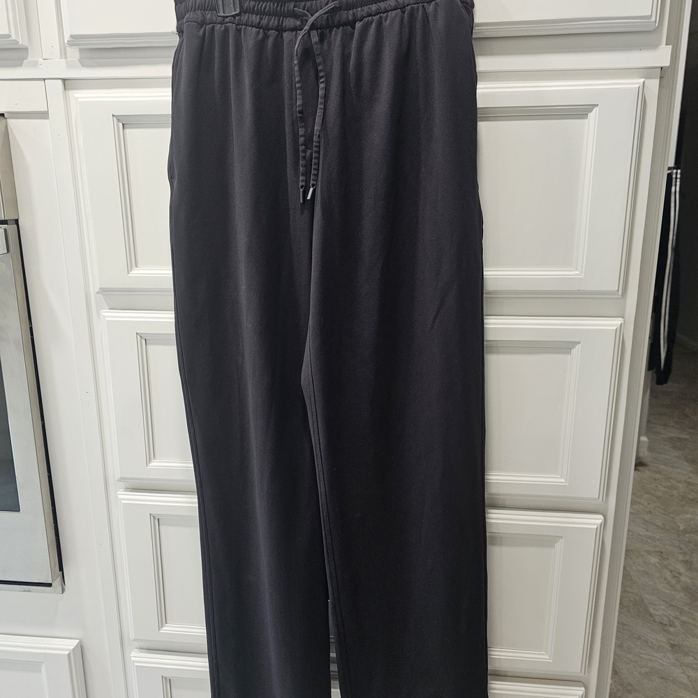 Lululemon Athletica Charcoal Relaxed Pants